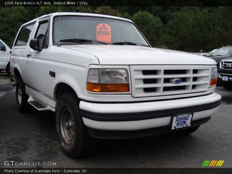 Oxford White / Grey 1996 Ford Bronco XLT 4x4