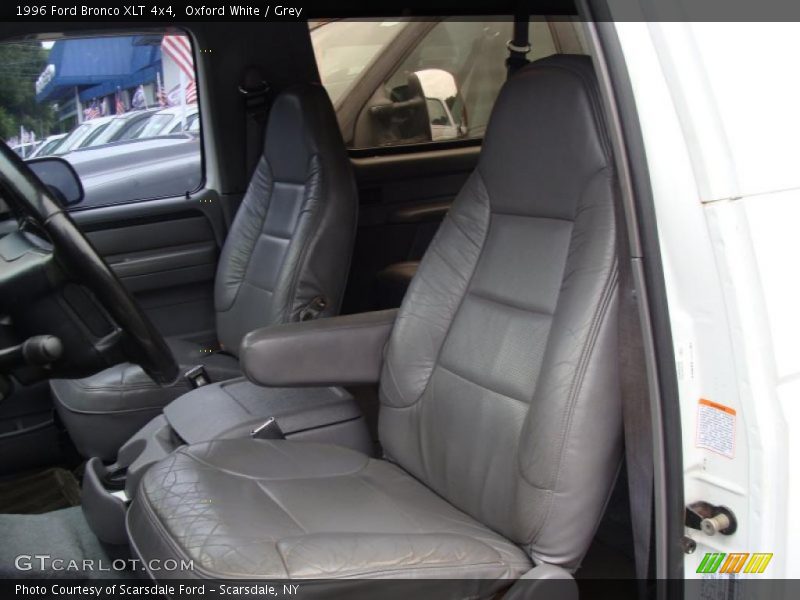 Oxford White / Grey 1996 Ford Bronco XLT 4x4