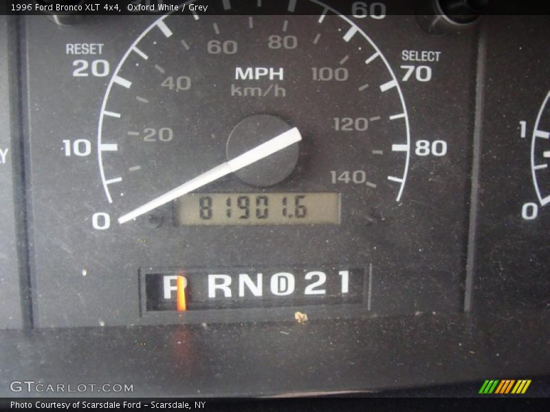 Oxford White / Grey 1996 Ford Bronco XLT 4x4