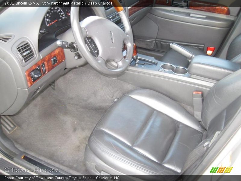 Ivory Parchment Metallic / Deep Charcoal 2001 Lincoln LS V6
