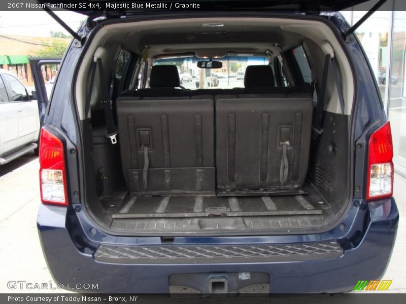 Majestic Blue Metallic / Graphite 2007 Nissan Pathfinder SE 4x4