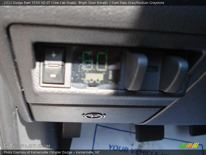 Bright Silver Metallic / Dark Slate Gray/Medium Graystone 2011 Dodge Ram 3500 HD ST Crew Cab Dually