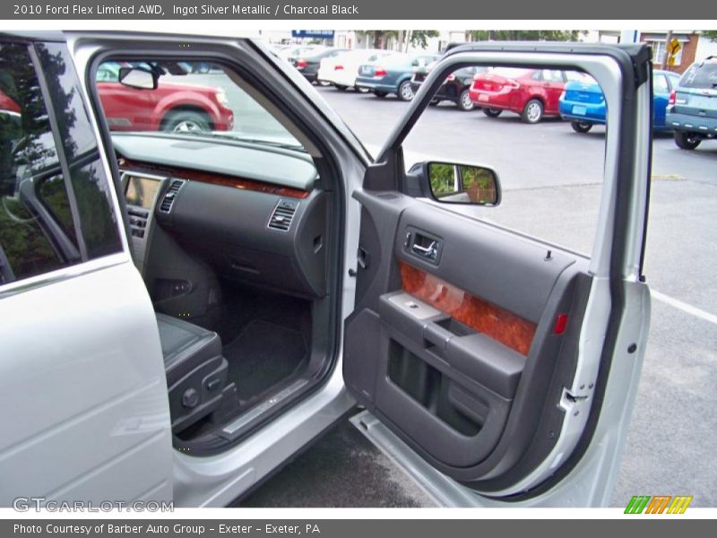 Ingot Silver Metallic / Charcoal Black 2010 Ford Flex Limited AWD