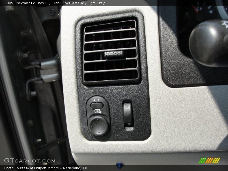 Dark Silver Metallic / Light Gray 2005 Chevrolet Equinox LT