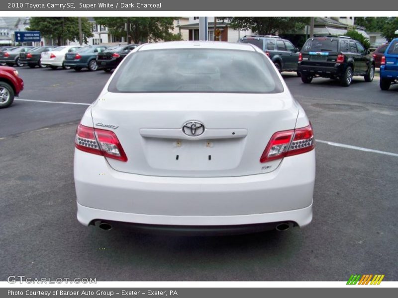 Super White / Dark Charcoal 2010 Toyota Camry SE