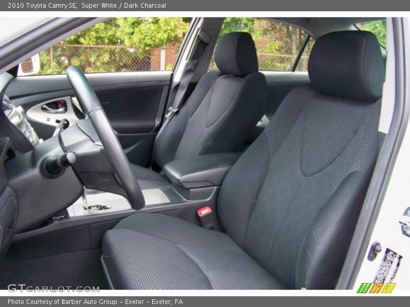 Super White / Dark Charcoal 2010 Toyota Camry SE