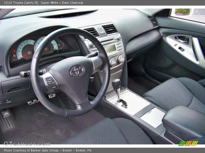 Super White / Dark Charcoal 2010 Toyota Camry SE