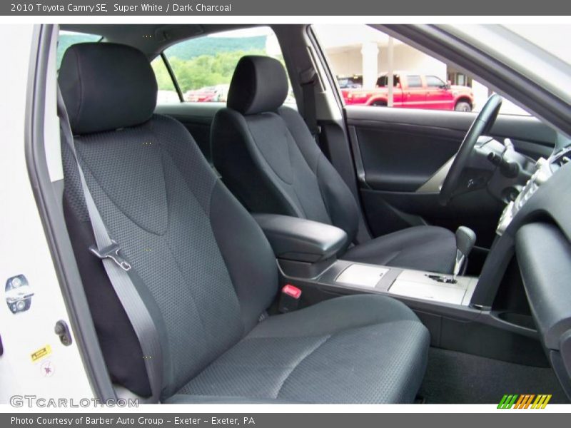 Super White / Dark Charcoal 2010 Toyota Camry SE
