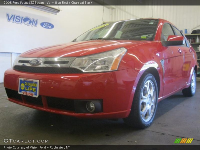 Vermillion Red / Charcoal Black 2008 Ford Focus SES Sedan