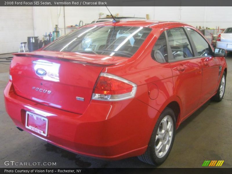 Vermillion Red / Charcoal Black 2008 Ford Focus SES Sedan