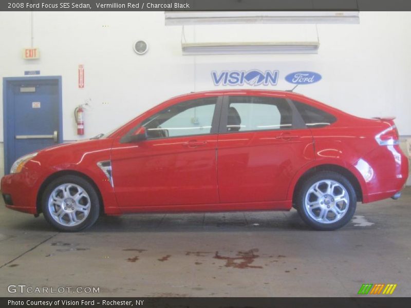 Vermillion Red / Charcoal Black 2008 Ford Focus SES Sedan