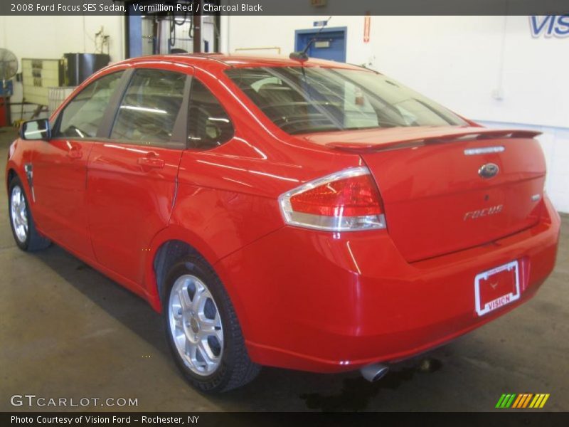Vermillion Red / Charcoal Black 2008 Ford Focus SES Sedan