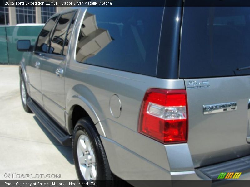 Vapor Silver Metallic / Stone 2009 Ford Expedition EL XLT