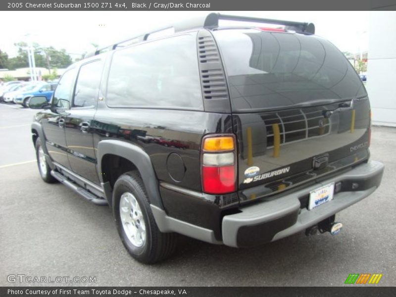 Black / Gray/Dark Charcoal 2005 Chevrolet Suburban 1500 Z71 4x4