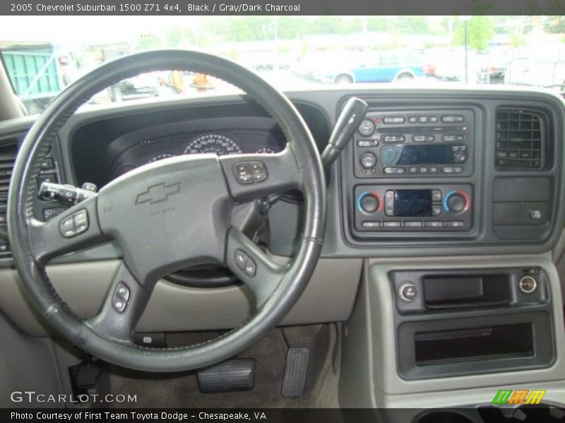 Black / Gray/Dark Charcoal 2005 Chevrolet Suburban 1500 Z71 4x4