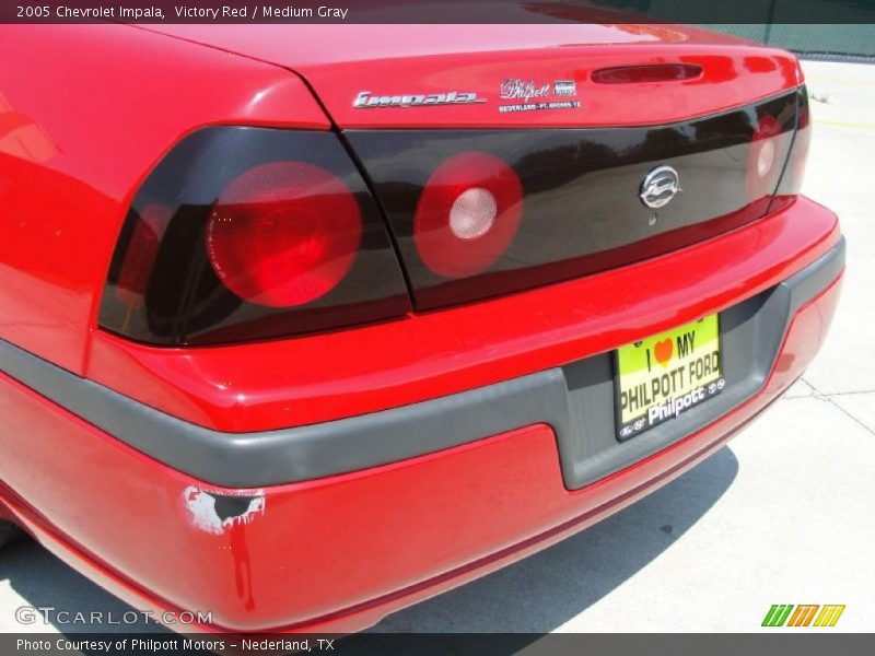Victory Red / Medium Gray 2005 Chevrolet Impala