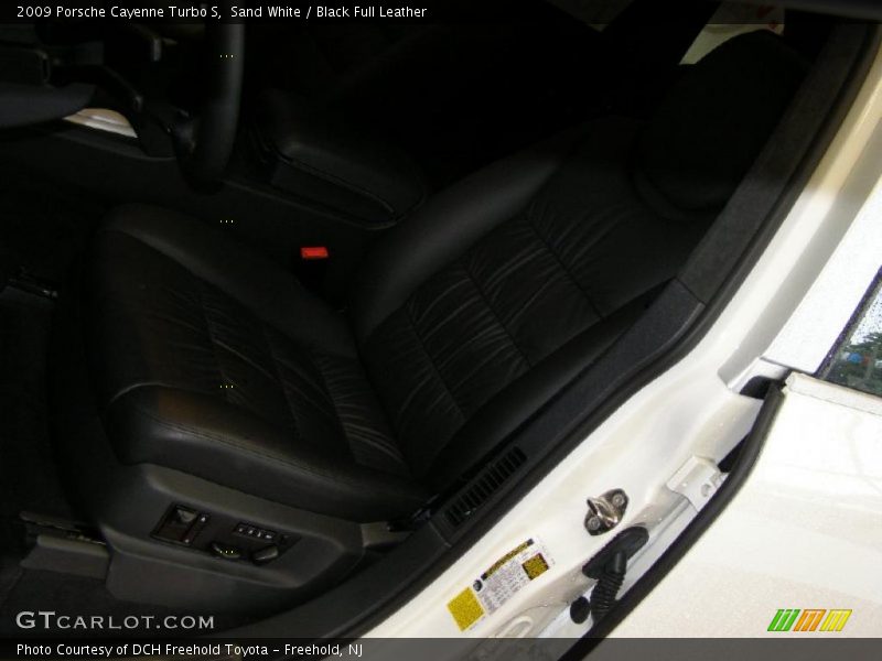 Sand White / Black Full Leather 2009 Porsche Cayenne Turbo S