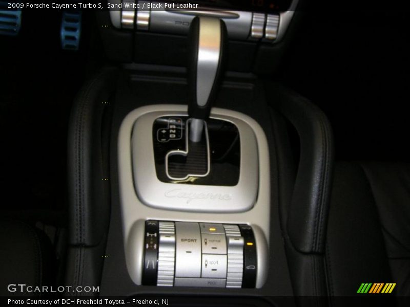 Sand White / Black Full Leather 2009 Porsche Cayenne Turbo S