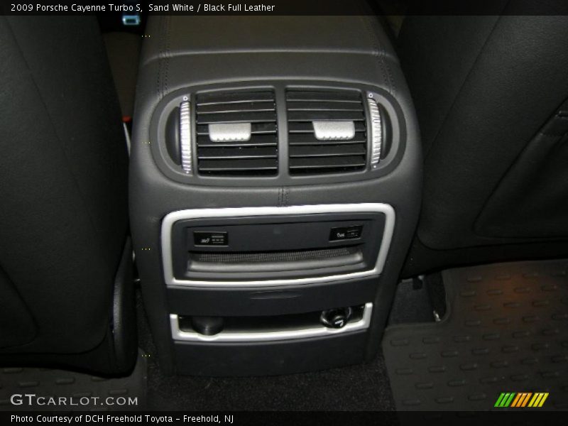 Sand White / Black Full Leather 2009 Porsche Cayenne Turbo S