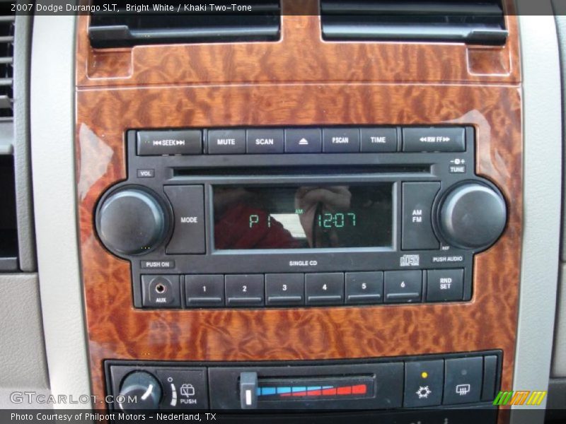 Bright White / Khaki Two-Tone 2007 Dodge Durango SLT