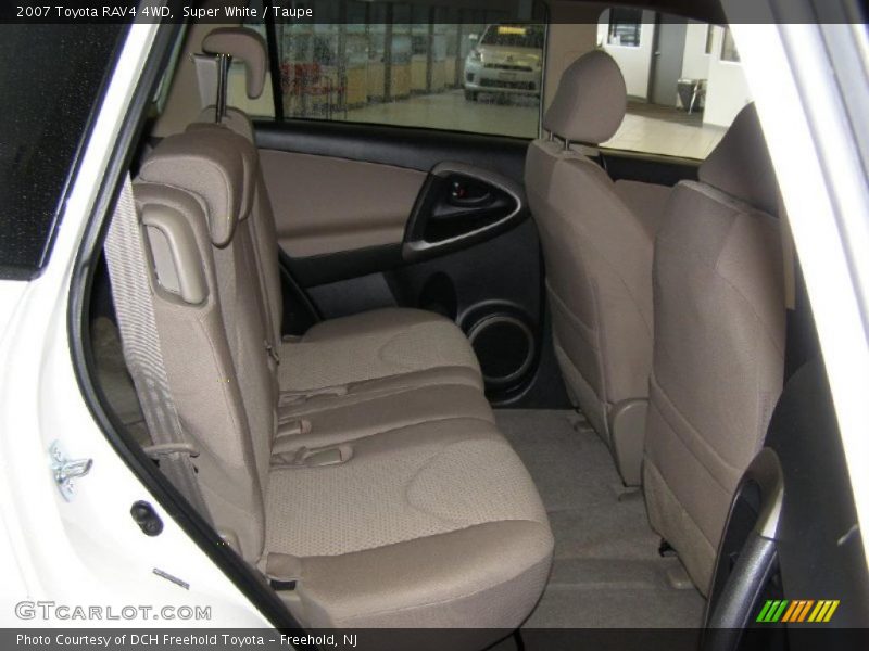 Super White / Taupe 2007 Toyota RAV4 4WD
