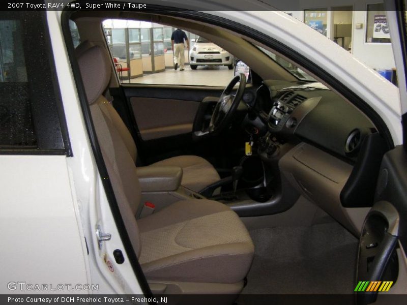 Super White / Taupe 2007 Toyota RAV4 4WD