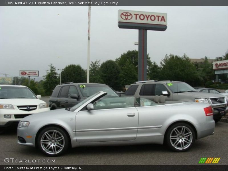 Ice Silver Metallic / Light Grey 2009 Audi A4 2.0T quattro Cabriolet