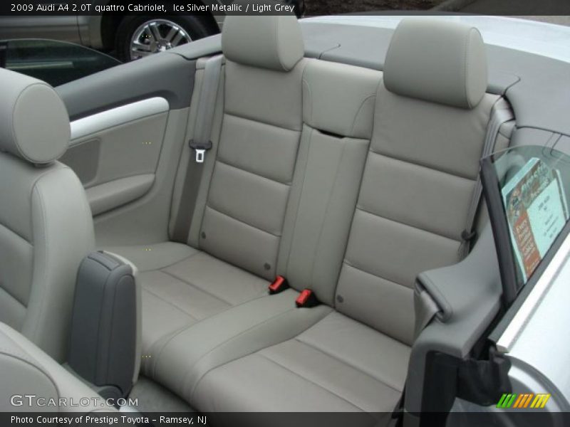 Ice Silver Metallic / Light Grey 2009 Audi A4 2.0T quattro Cabriolet