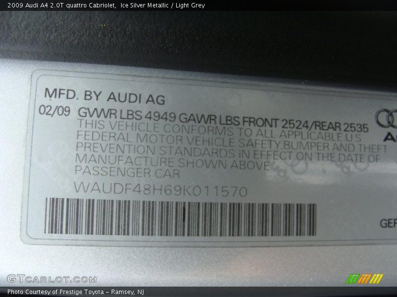 Ice Silver Metallic / Light Grey 2009 Audi A4 2.0T quattro Cabriolet