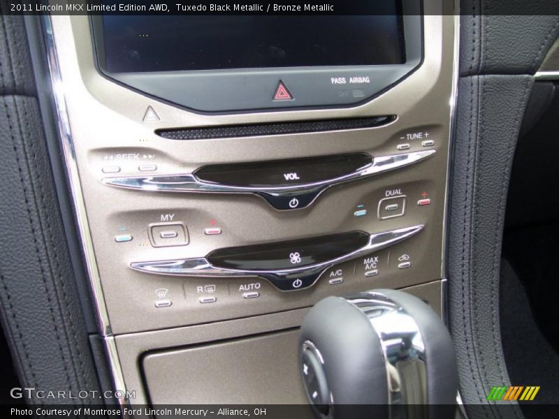 Tuxedo Black Metallic / Bronze Metallic 2011 Lincoln MKX Limited Edition AWD
