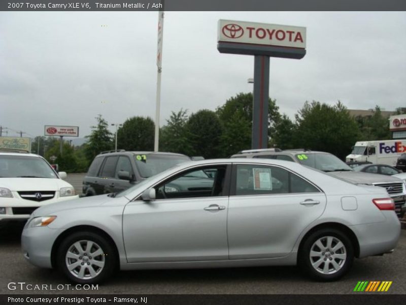 Titanium Metallic / Ash 2007 Toyota Camry XLE V6