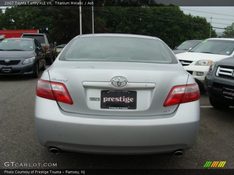 Titanium Metallic / Ash 2007 Toyota Camry XLE V6