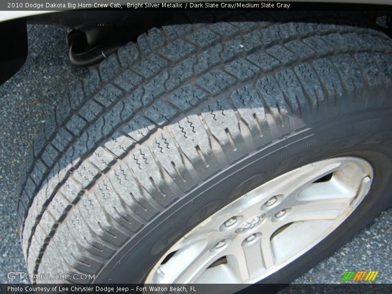 Bright Silver Metallic / Dark Slate Gray/Medium Slate Gray 2010 Dodge Dakota Big Horn Crew Cab