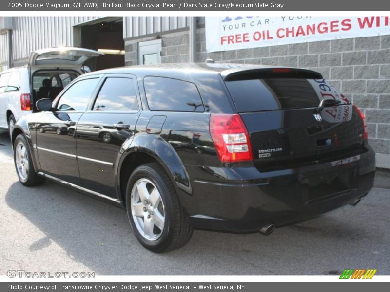 Brilliant Black Crystal Pearl / Dark Slate Gray/Medium Slate Gray 2005 Dodge Magnum R/T AWD