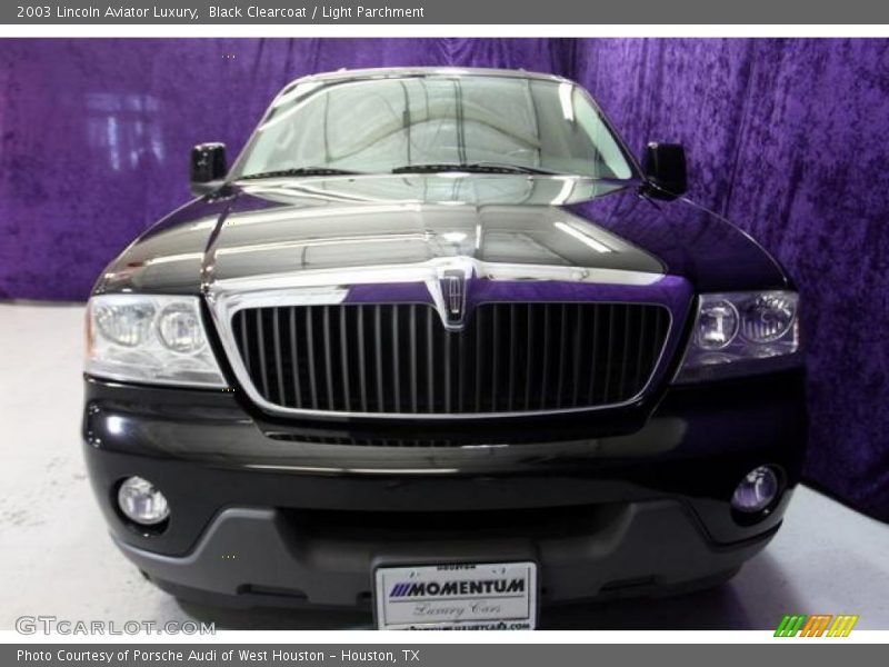 Black Clearcoat / Light Parchment 2003 Lincoln Aviator Luxury
