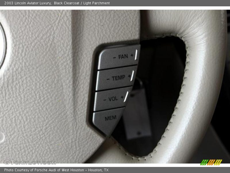Black Clearcoat / Light Parchment 2003 Lincoln Aviator Luxury
