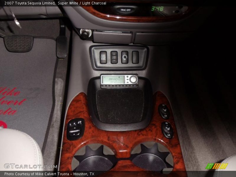 Super White / Light Charcoal 2007 Toyota Sequoia Limited