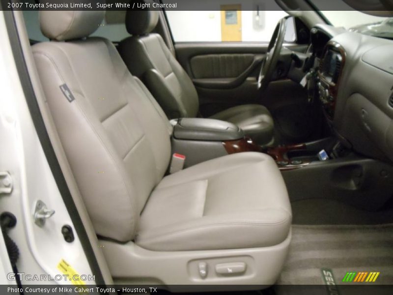 Super White / Light Charcoal 2007 Toyota Sequoia Limited