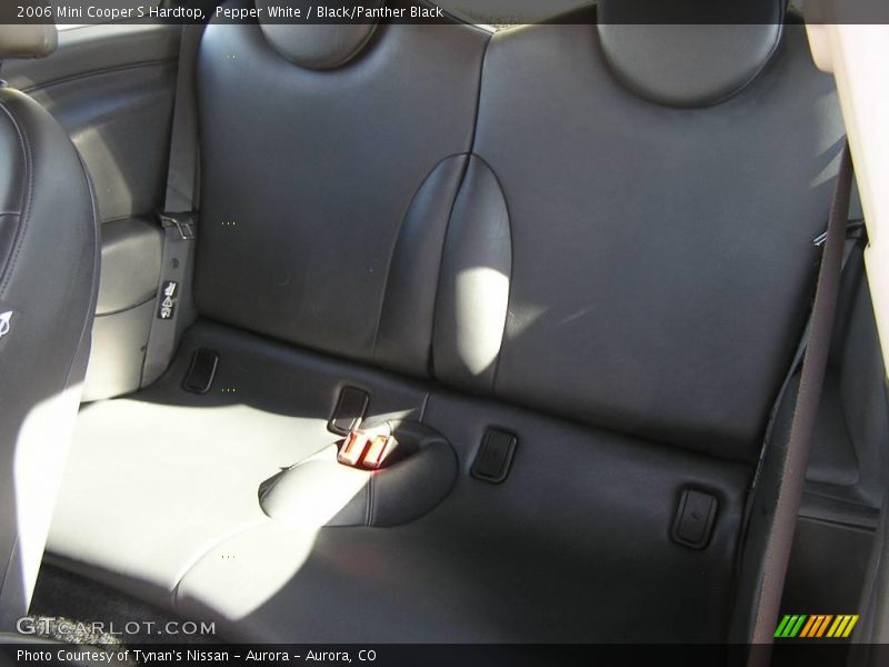 Pepper White / Black/Panther Black 2006 Mini Cooper S Hardtop