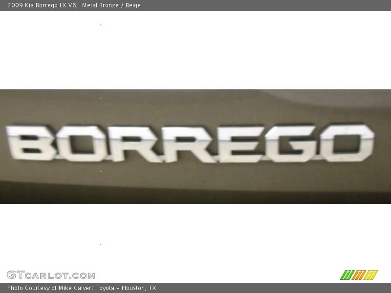 Metal Bronze / Beige 2009 Kia Borrego LX V6