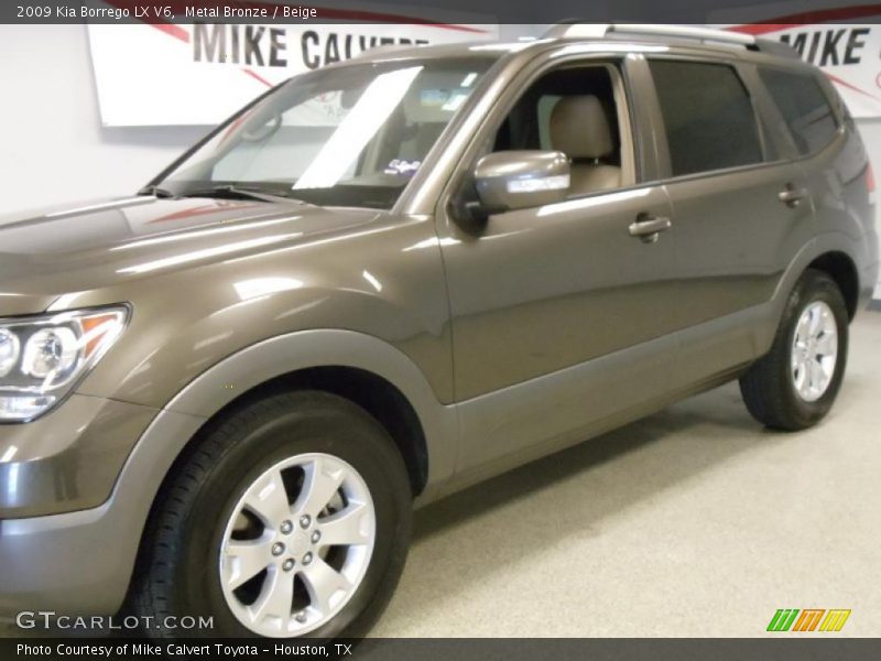 Metal Bronze / Beige 2009 Kia Borrego LX V6