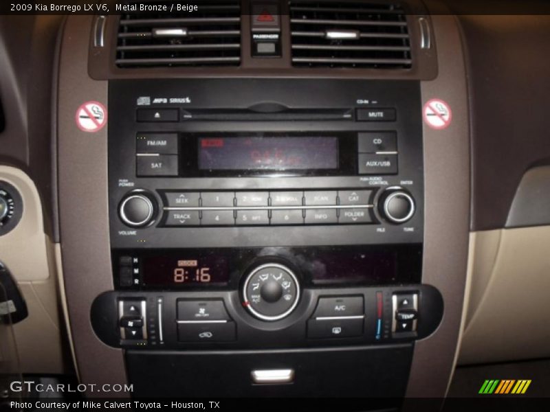 Metal Bronze / Beige 2009 Kia Borrego LX V6