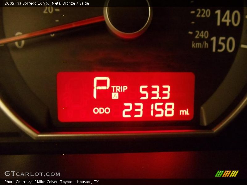 Metal Bronze / Beige 2009 Kia Borrego LX V6