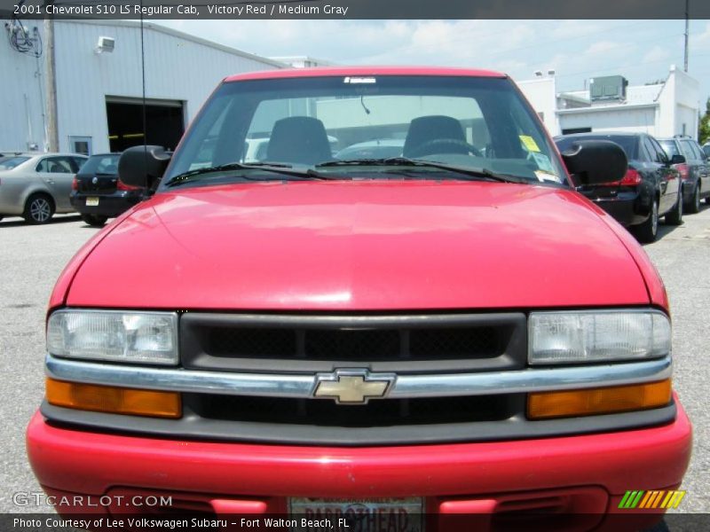 Victory Red / Medium Gray 2001 Chevrolet S10 LS Regular Cab