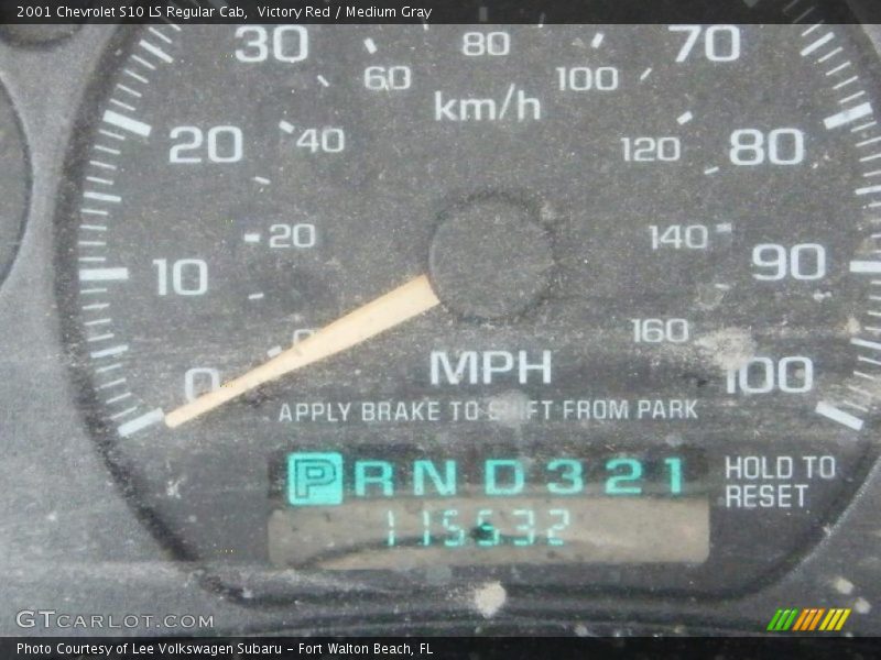 Victory Red / Medium Gray 2001 Chevrolet S10 LS Regular Cab
