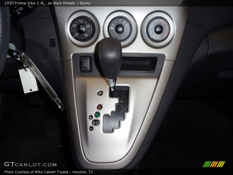 Jet Black Metallic / Ebony 2010 Pontiac Vibe 2.4L