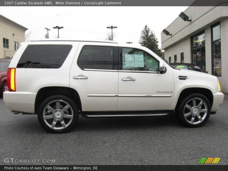 White Diamond / Cocoa/Light Cashmere 2007 Cadillac Escalade AWD