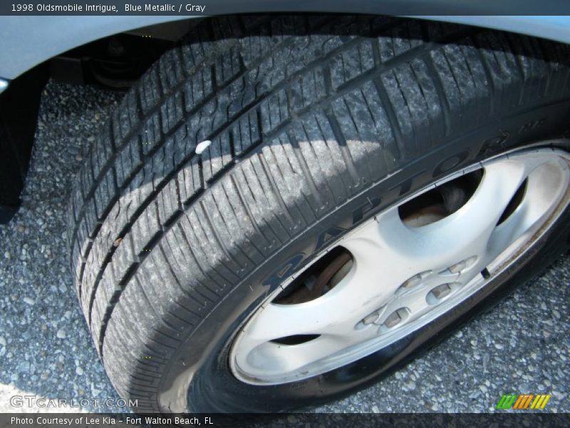 Blue Metallic / Gray 1998 Oldsmobile Intrigue