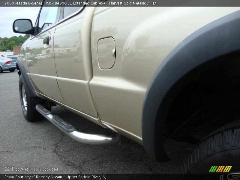 Harvest Gold Metallic / Tan 2000 Mazda B-Series Truck B4000 SE Extended Cab 4x4