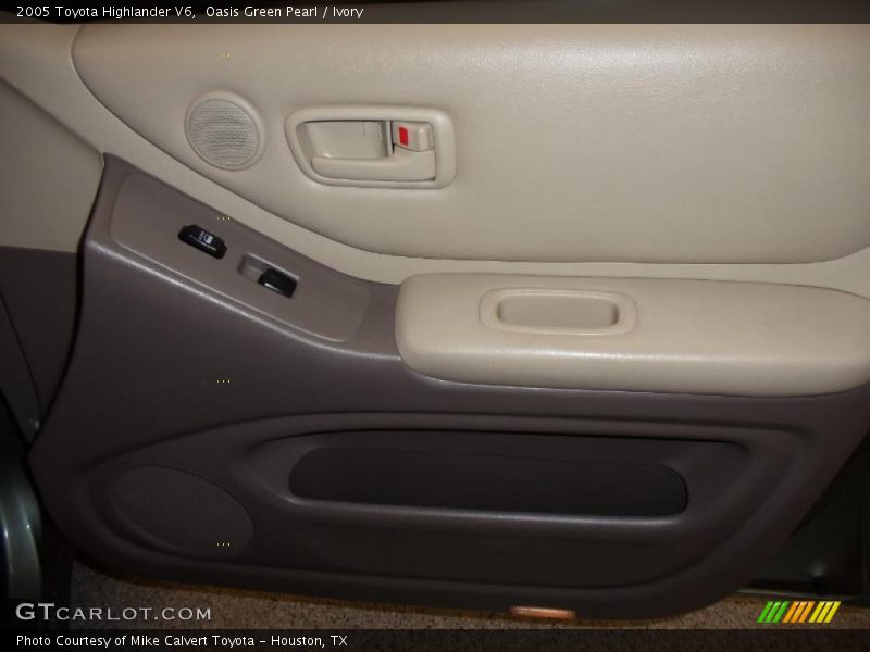 Oasis Green Pearl / Ivory 2005 Toyota Highlander V6